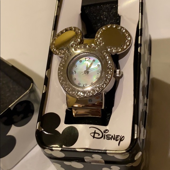 Disney Mickey Watch with rhinestone accents - Picture 1 of 9